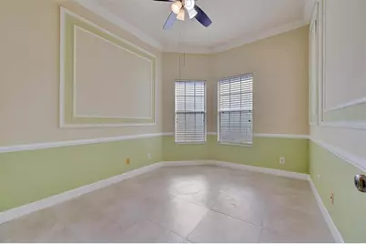 6507 37th Street E, Sarasota, FL 34243 - Photo 10