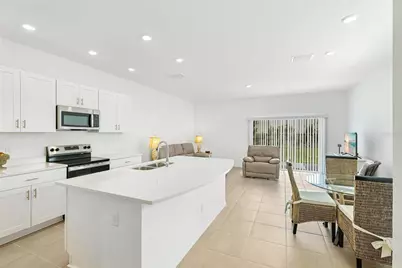 3039 Novara Lane, Bradenton, FL 34211 - Photo 6