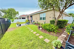 5438 Cartagena Dr, Sarasota, FL 34233 - Photo 68