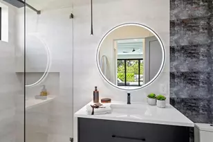 2467 Hyde Park St, Sarasota, FL 34239 - Photo 32