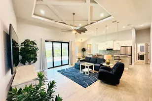 16 Tournament Rd, Rotonda West, FL 33947 - Photo 10