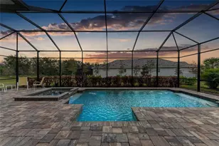 990 Seascape Pl, Sarasota, FL 34240 - Photo 2