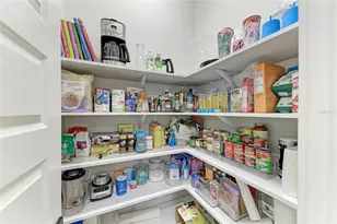 990 Seascape Pl, Sarasota, FL 34240 - Photo 26