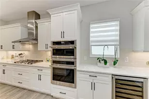 990 Seascape Pl, Sarasota, FL 34240 - Photo 20