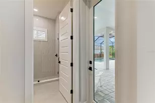 990 Seascape Pl, Sarasota, FL 34240 - Photo 30