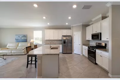 2607 Avolet Court, Lakewood Ranch, FL 34211 - Photo 12