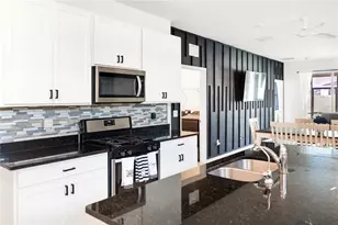 5702 Los Robles Ct, Palmetto, FL 34221 - Photo 6