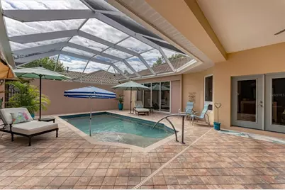 6914 Stanhope Place, University Park, FL 34201 - Photo 16