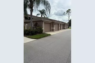 5251 Mahogany Run Avenue #524, Sarasota, FL 34241 - Photo 4