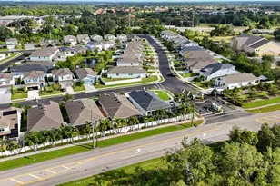 3926 Sunshine Pine Ave, Bradenton, FL 34203 - Photo 58