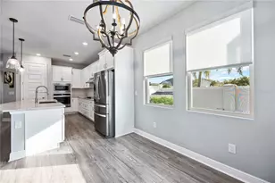 3926 Sunshine Pine Ave, Bradenton, FL 34203 - Photo 22