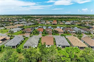 7572 Viola Loop, Bradenton, FL 34202 - Photo 4