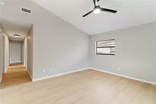 1368 21st St, Sarasota, FL 34234 - Photo 8