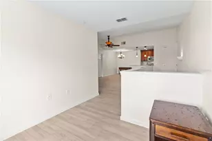 8911 Manor Loop, Lakewood Ranch, FL 34202 - Photo 12