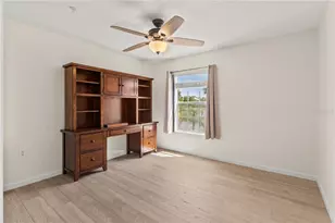 8911 Manor Loop, Lakewood Ranch, FL 34202 - Photo 34