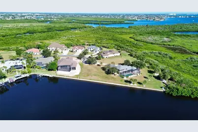 4361 Point Court, Port Charlotte, FL 33948 - Photo 12