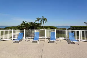 1922 Harbourside Dr, Longboat Key, FL 34228 - Photo 54