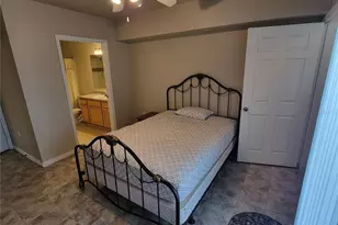 1130 Villagio Cir, Sarasota, FL 34237 - Photo 26