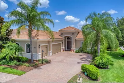 14215 Kinglet Terrace, Lakewood Ranch, FL 34202 - Photo 10