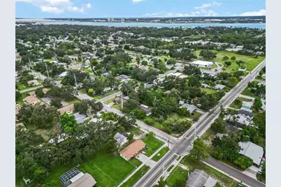 902 27th Street E, Bradenton, FL 34208 - Photo 20