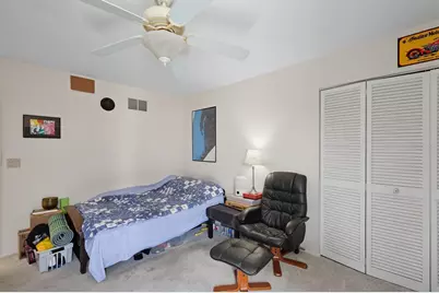 4424 Meadow Creek Circle, Sarasota, FL 34233 - Photo 16