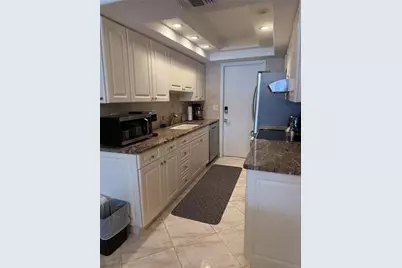 3806 Gulf Of Mexico Drive #C212, Longboat Key, FL 34228 - Photo 2