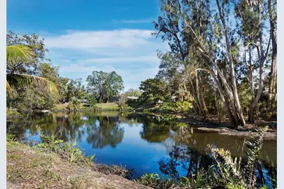 3376 S Seclusion Drive, Sarasota, FL 34239 - Photo 40