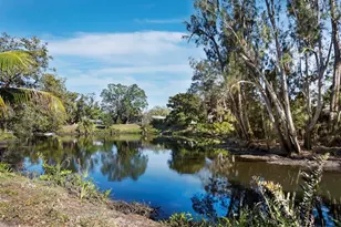 3376 S Seclusion Dr, Sarasota, FL 34239 - Photo 40