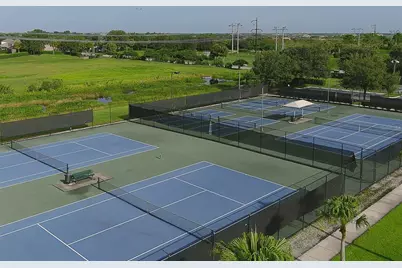 303 Heritage Isles Way, Bradenton, FL 34212 - Photo 40