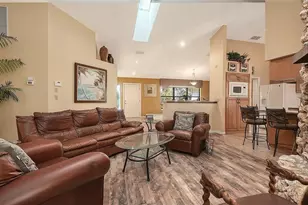 4390 Woodview Dr, Sarasota, FL 34232 - Photo 14