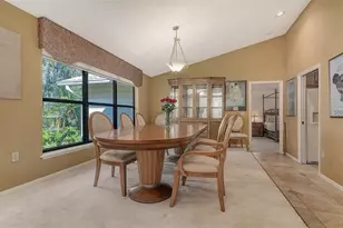 4390 Woodview Dr, Sarasota, FL 34232 - Photo 8