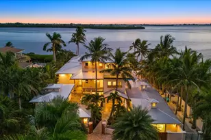 10216 46th Ave W, Bradenton, FL 34210 - Photo 2