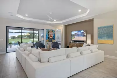 3836 Santa Caterina Boulevard, Bradenton, FL 34211 - Photo 14