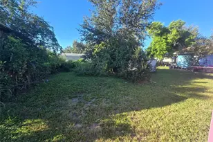 503 25th St E, Palmetto, FL 34221 - Photo 4