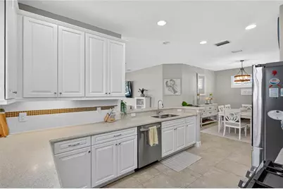 4828 Heinman Cove, Palmetto, FL 34221 - Photo 14