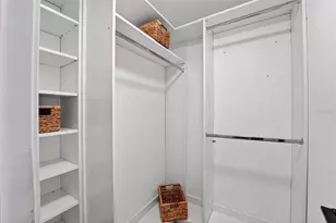 875 32nd St, Sarasota, FL 34234 - Photo 22