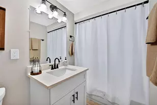 875 32nd St, Sarasota, FL 34234 - Photo 18