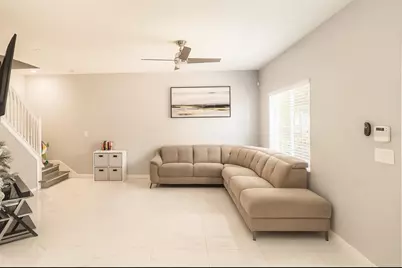 3909 45th Terrace W #107, Bradenton, FL 34210 - Photo 4