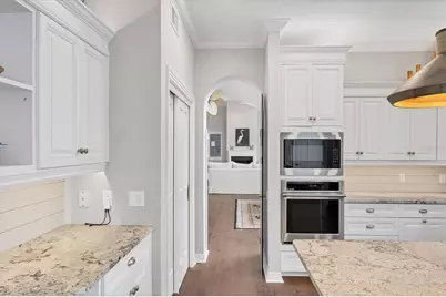 7728 Club Lane, Sarasota, FL 34238 - Photo 16