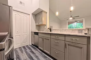 4102 Central Sarasota Pkwy, Sarasota, FL 34238 - Photo 14