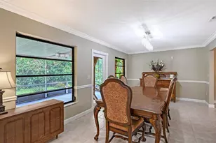 4873 Huntleigh Dr, Sarasota, FL 34233 - Photo 8