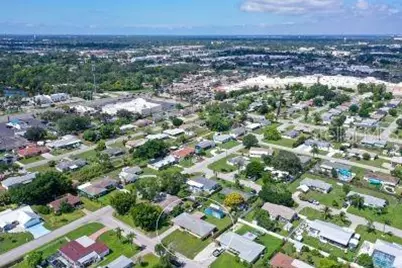 1104 Fruitland Ave., Bradenton, FL 34207 - Photo 18