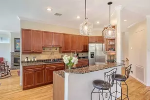 4922 Commonwealth Dr, Sarasota, FL 34242 - Photo 16