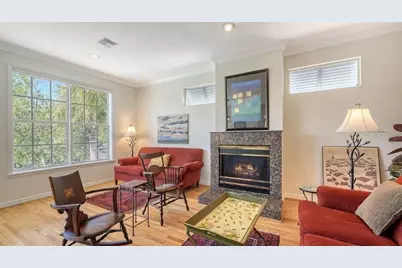 4922 Commonwealth Drive, Sarasota, FL 34242 - Photo 8