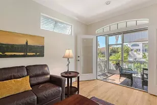4922 Commonwealth Dr, Sarasota, FL 34242 - Photo 14