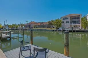 4922 Commonwealth Dr, Sarasota, FL 34242 - Photo 38