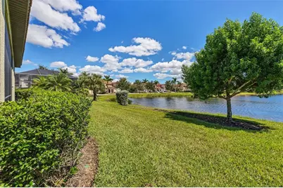 10097 Cozy Grove Drive, Venice, FL 34293 - Photo 32