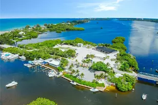 3957 Waypoint Ave, Osprey, FL 34229 - Photo 24