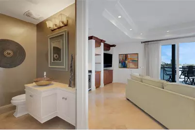 464 Golden Gate Point #403, Sarasota, FL 34236 - Photo 20