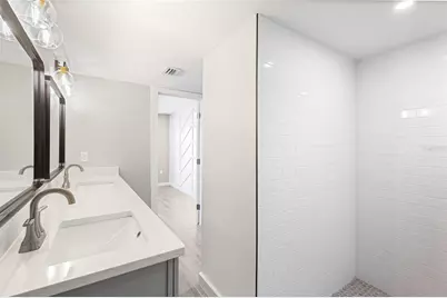 4444 Narraganset Trail #96, Sarasota, FL 34233 - Photo 16